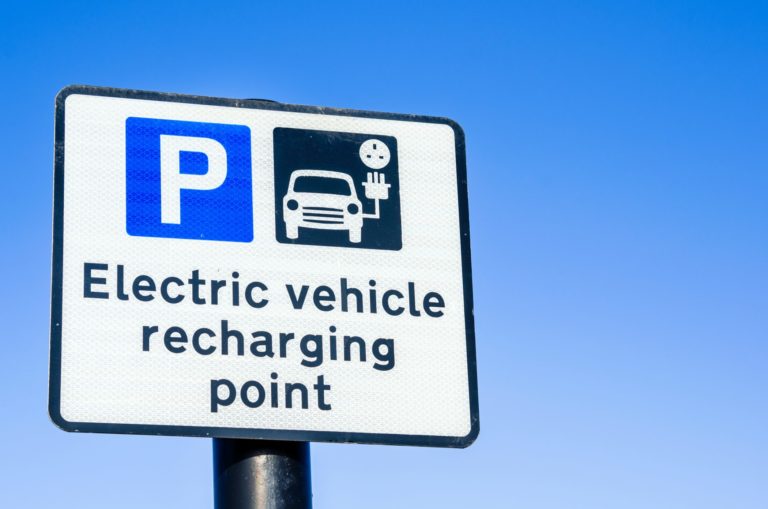 Sign for an electric vehicle charging point